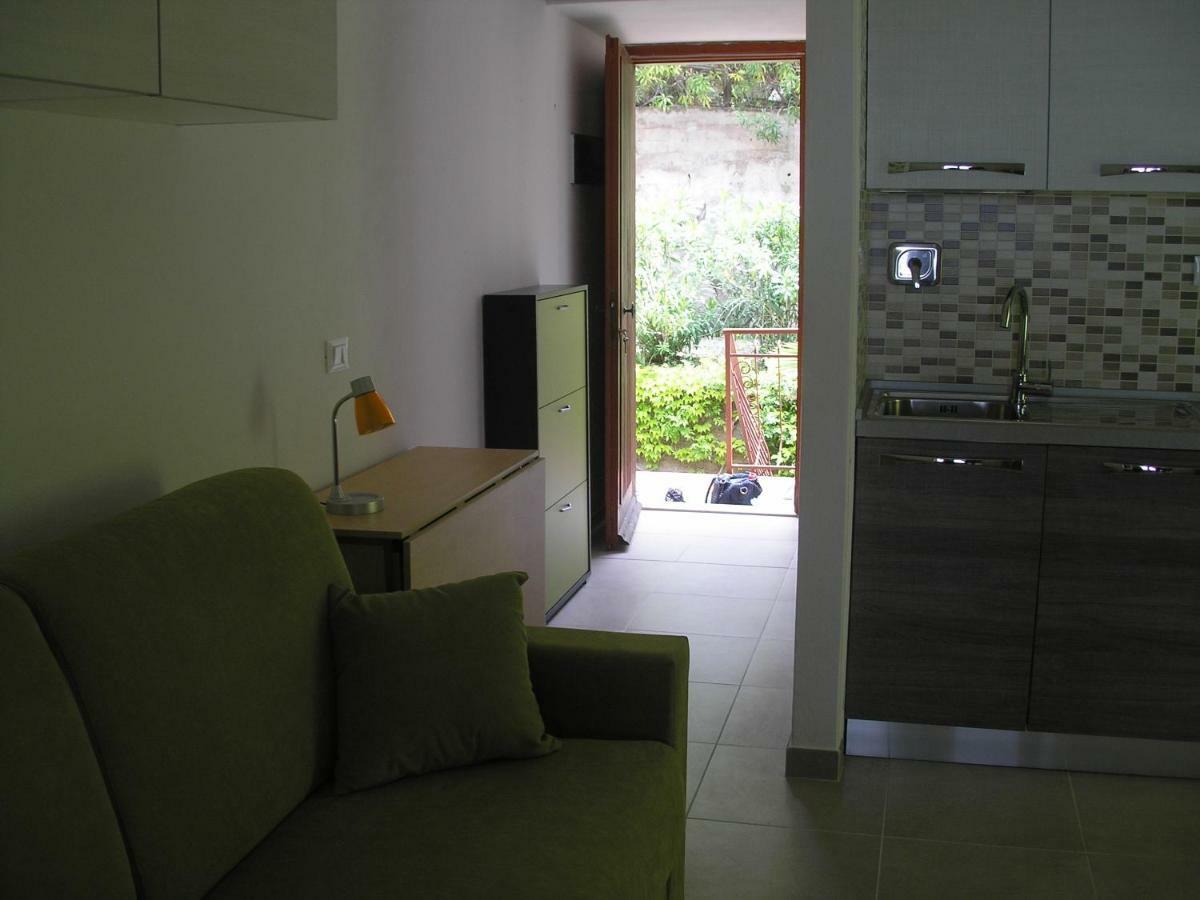 Residence I Pini Capoliveri  Εξωτερικό φωτογραφία